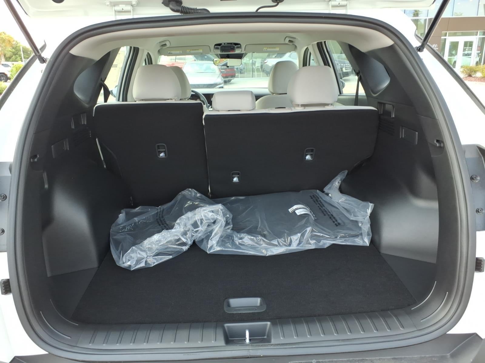 2026 Hyundai TUCSON SE FWD