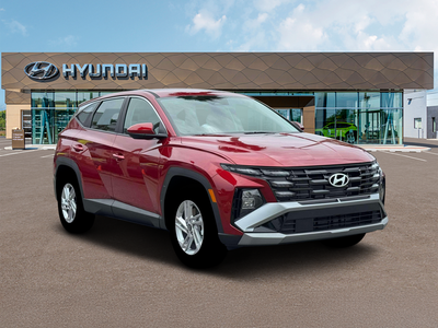 2026 Hyundai TUCSON SE FWD