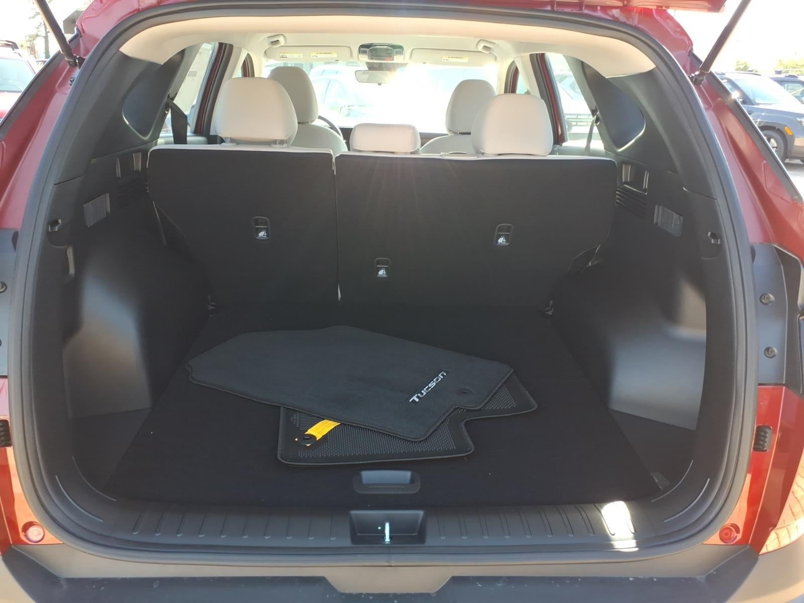 2026 Hyundai TUCSON SE FWD