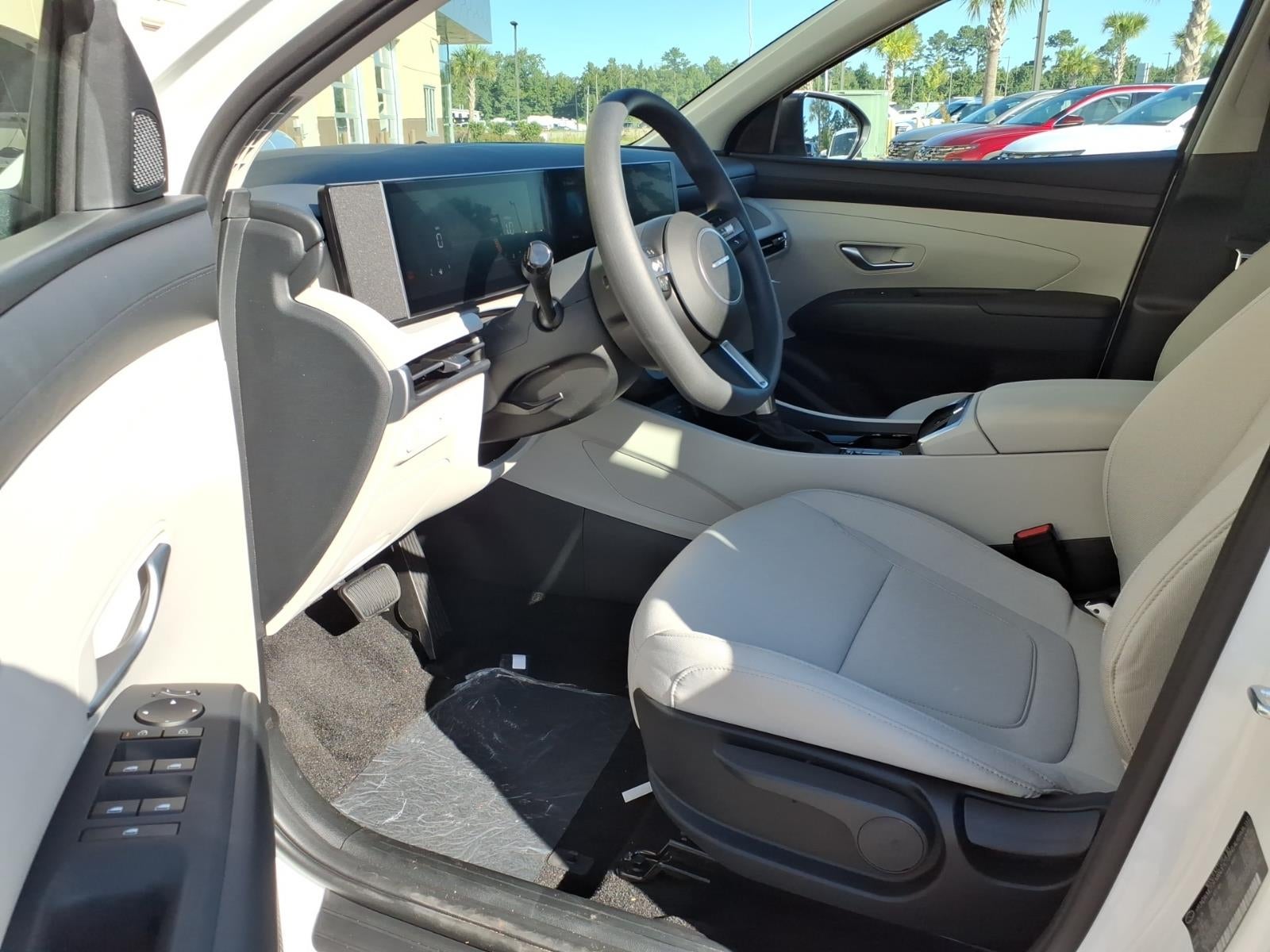 2026 Hyundai TUCSON SE FWD