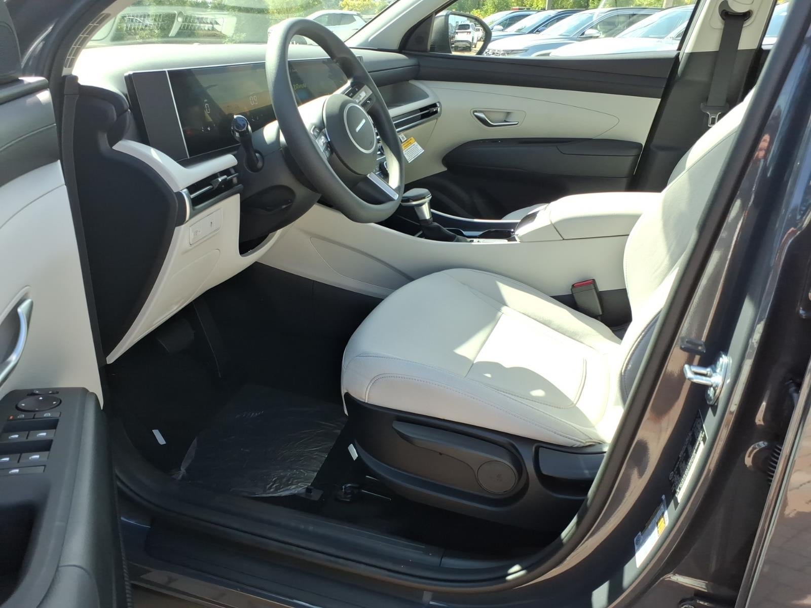 2026 Hyundai TUCSON SE FWD
