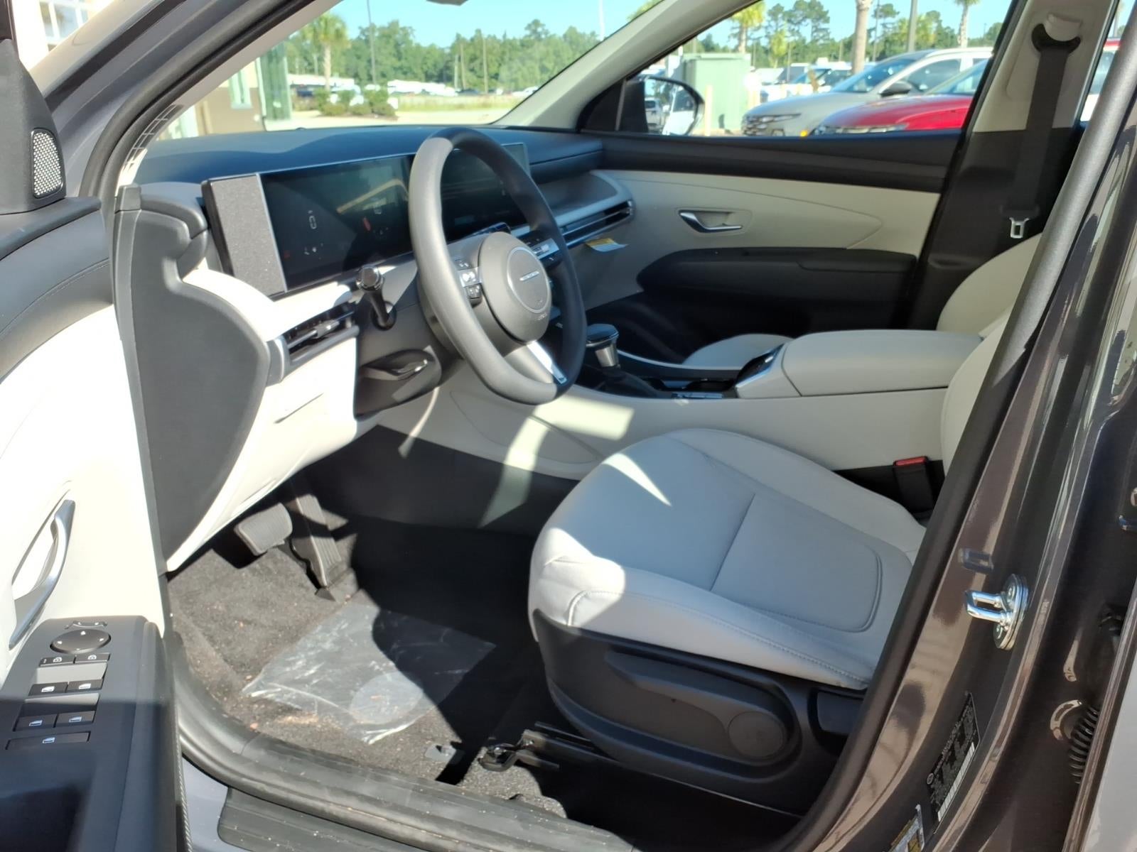 2026 Hyundai TUCSON SE FWD