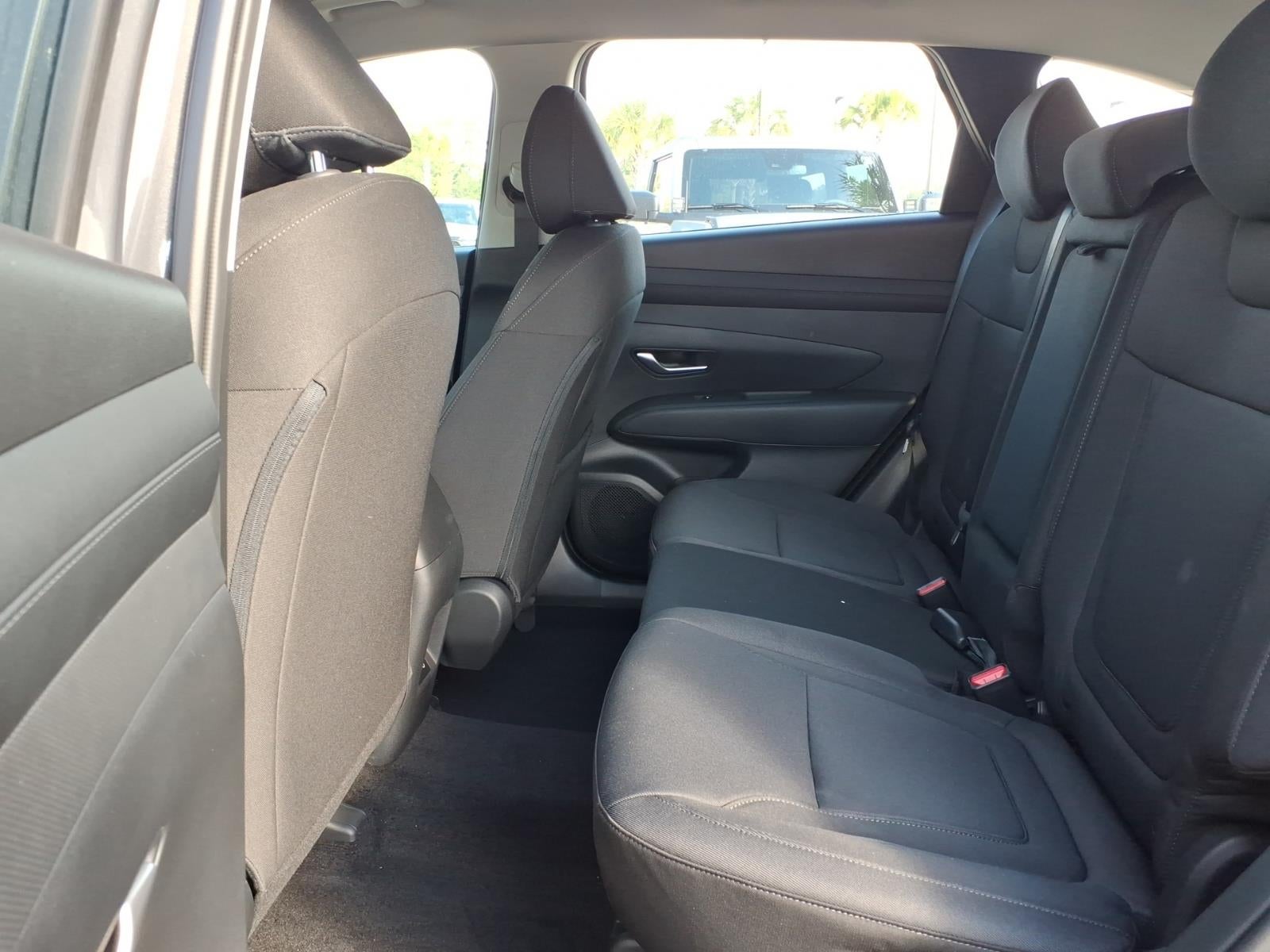 2026 Hyundai TUCSON SE FWD