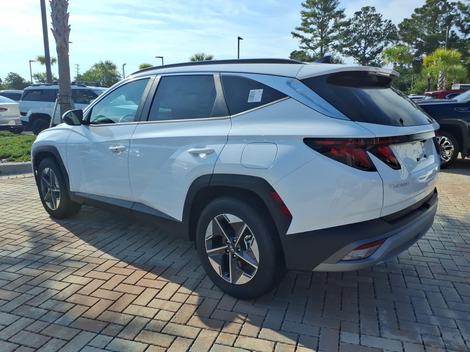 2026 Hyundai TUCSON SEL FWD