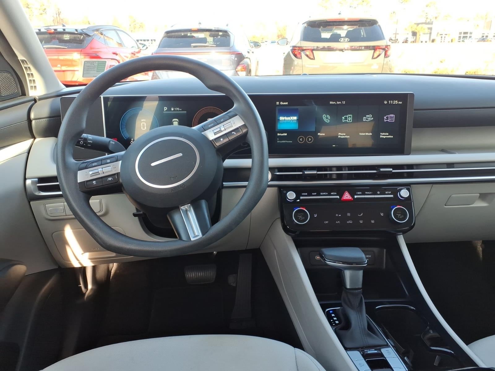 2025 Hyundai TUCSON SEL