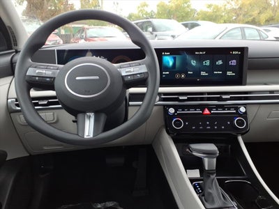 2026 Hyundai TUCSON SEL FWD