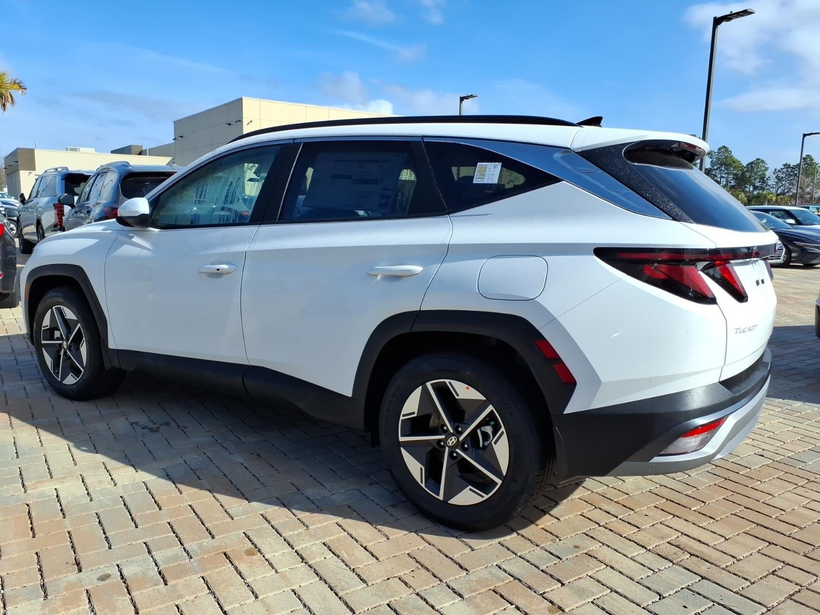 2026 Hyundai TUCSON SEL FWD