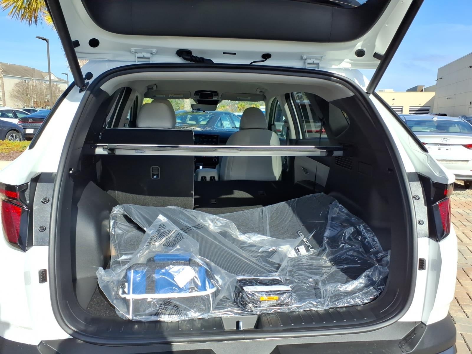 2026 Hyundai TUCSON SEL FWD