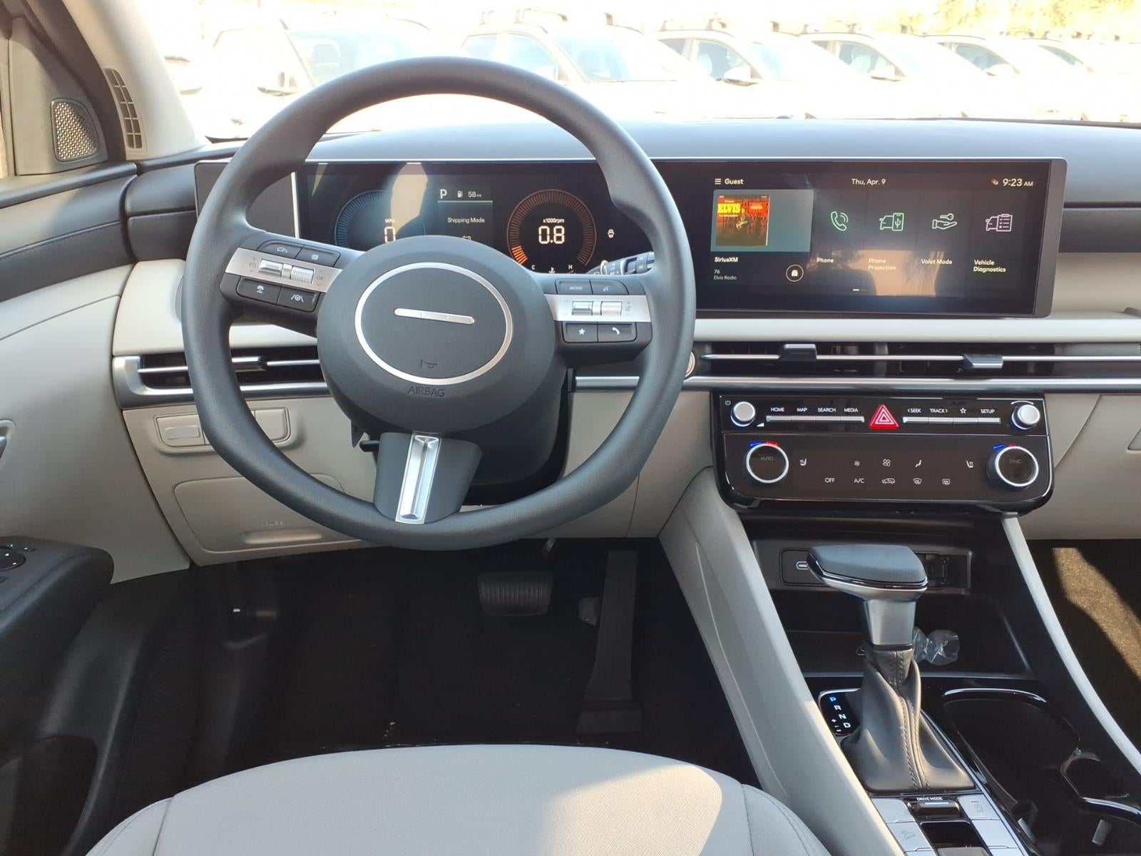 2026 Hyundai TUCSON SEL FWD