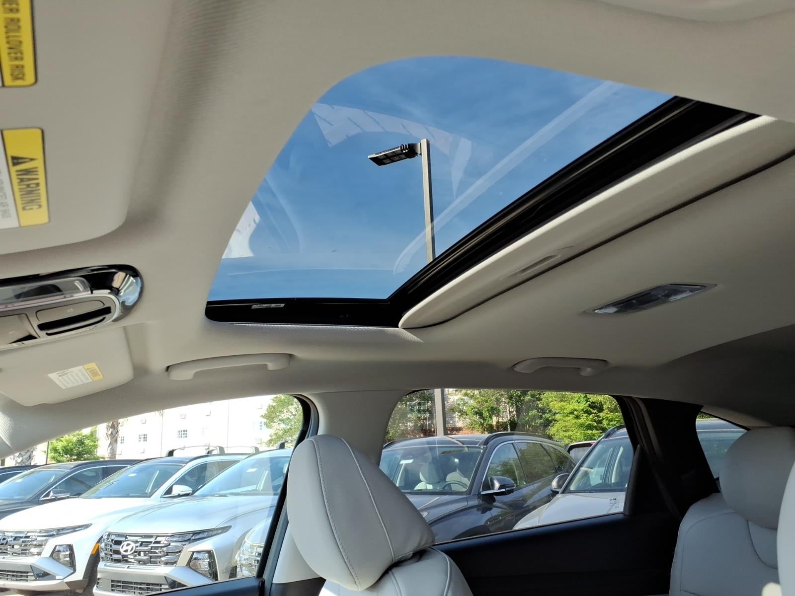 2026 Hyundai TUCSON SEL Premium FWD