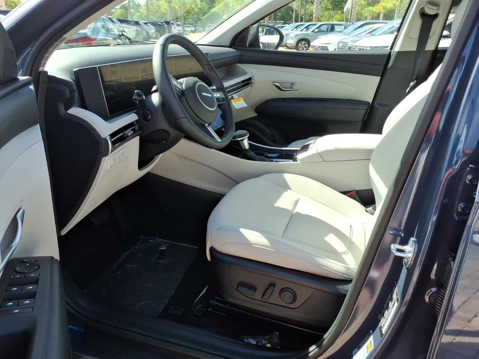 2026 Hyundai TUCSON SEL Premium FWD