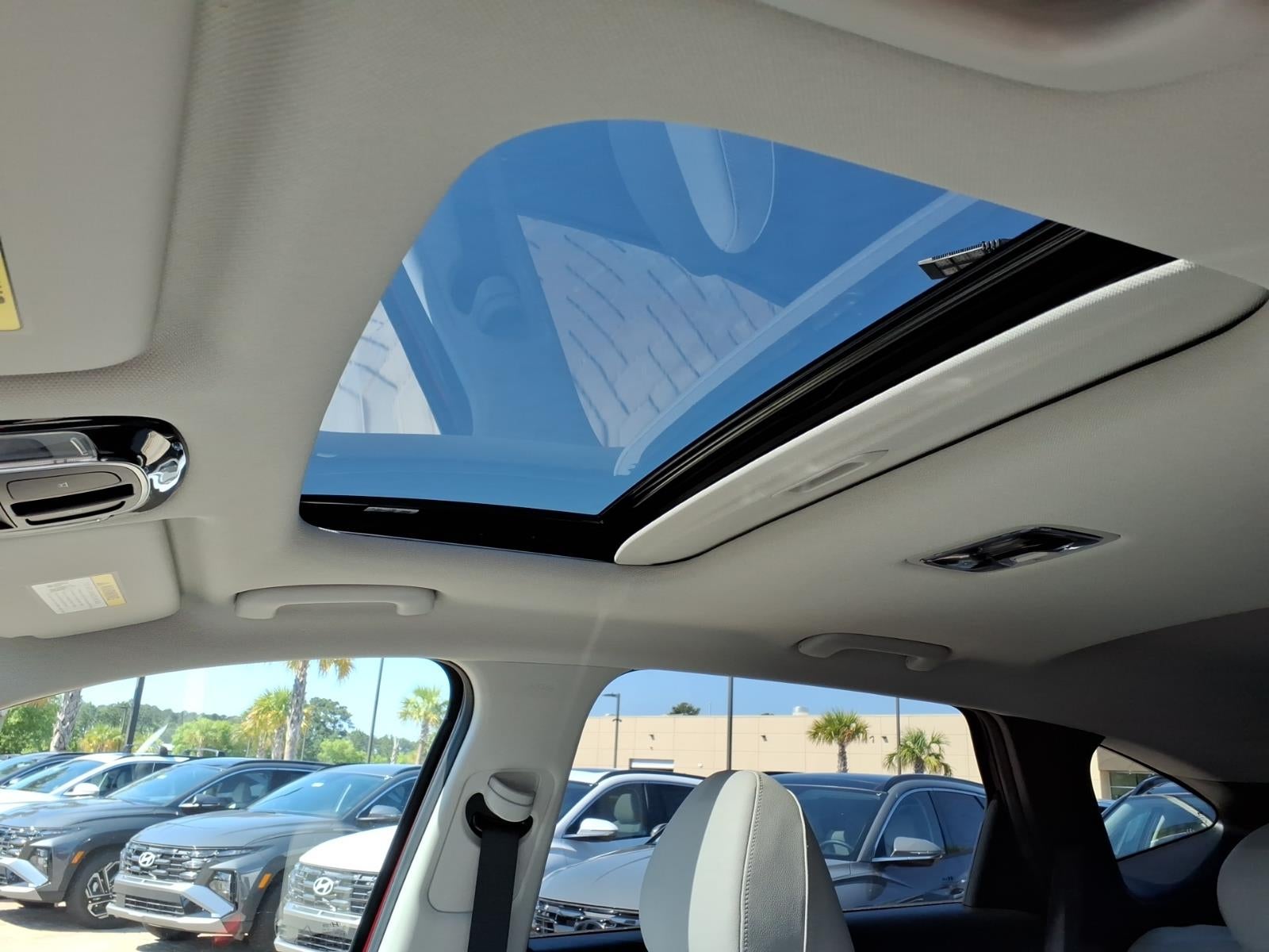 2026 Hyundai TUCSON SEL Premium FWD