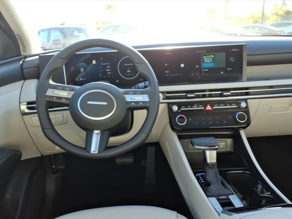 2026 Hyundai TUCSON SEL Premium FWD