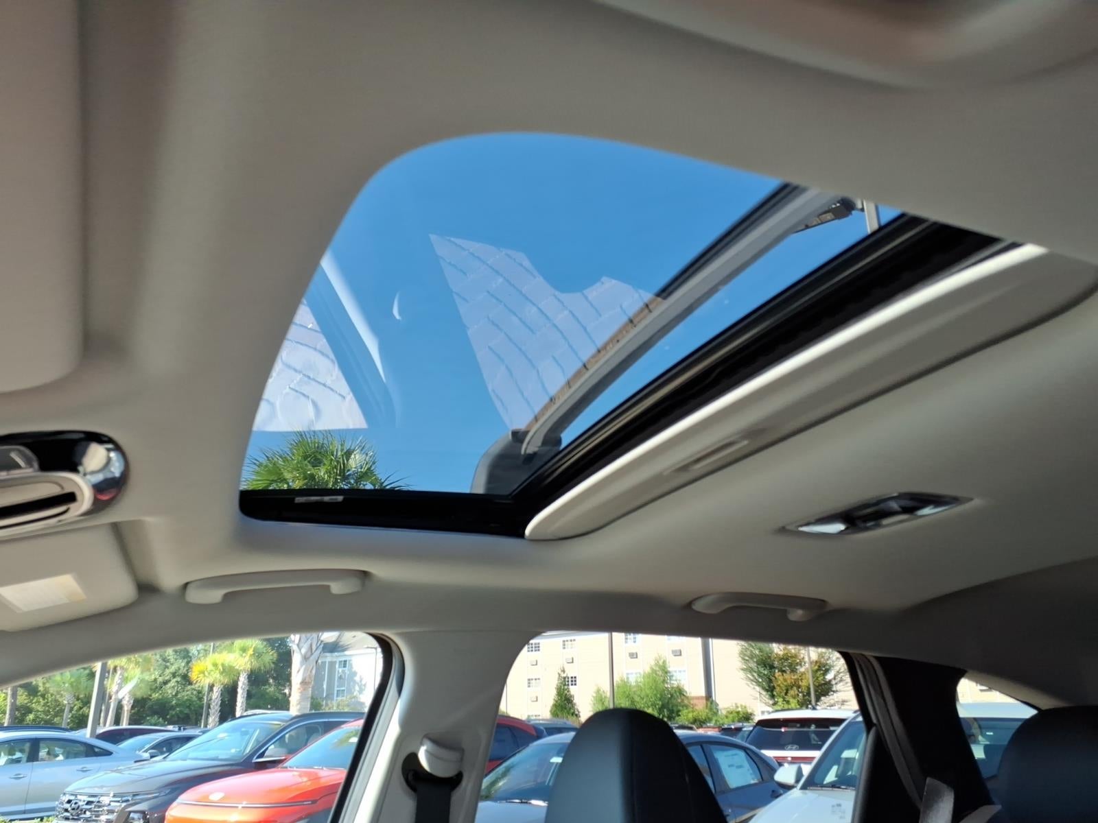 2026 Hyundai TUCSON SEL Premium FWD