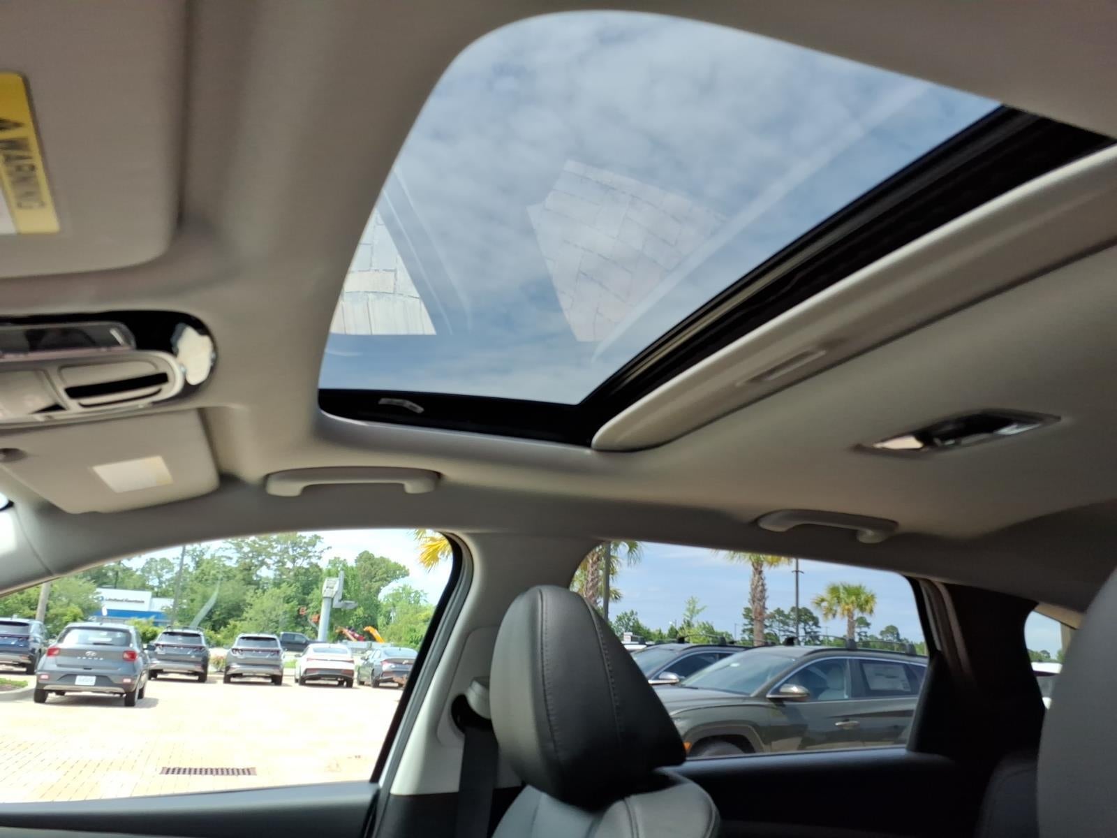 2026 Hyundai TUCSON SEL Premium FWD