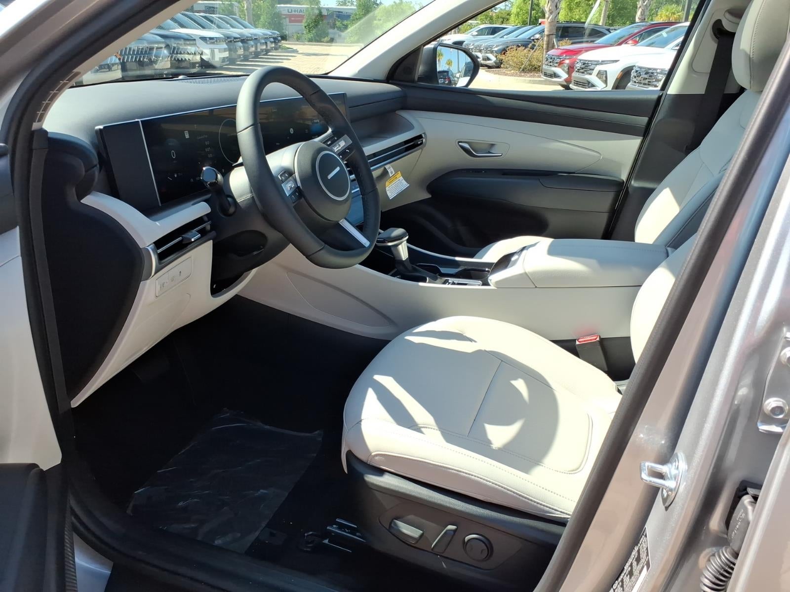 2026 Hyundai TUCSON SEL Premium FWD