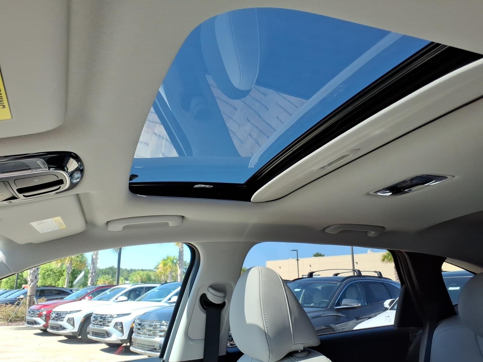 2026 Hyundai TUCSON SEL Premium FWD