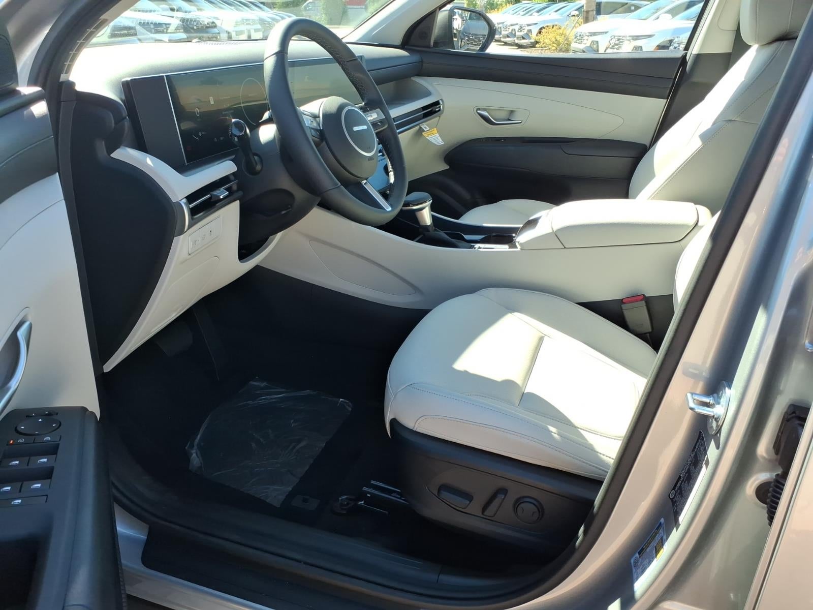 2026 Hyundai TUCSON SEL Premium FWD
