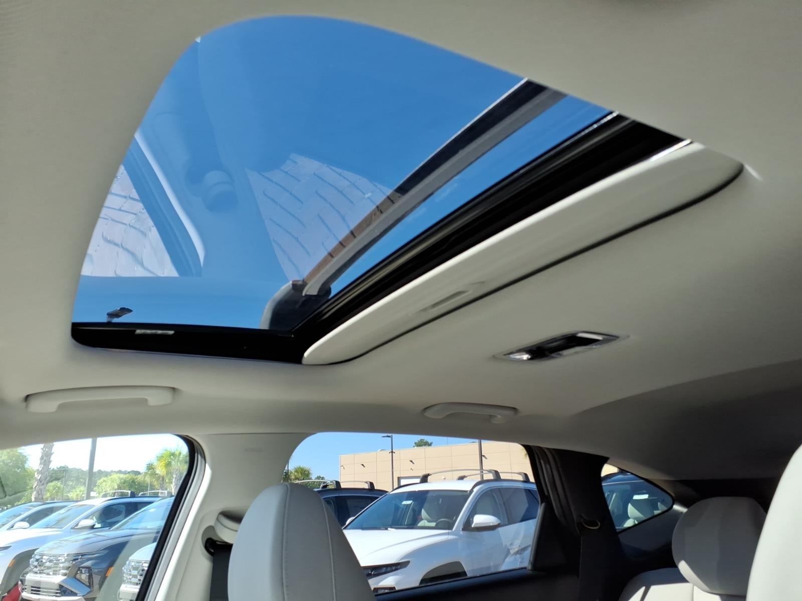 2026 Hyundai TUCSON SEL Premium FWD