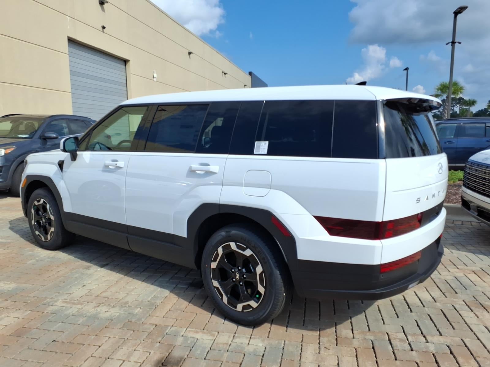 2027 Hyundai SANTA FE SE FWD