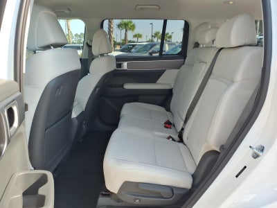 2027 Hyundai SANTA FE SE FWD