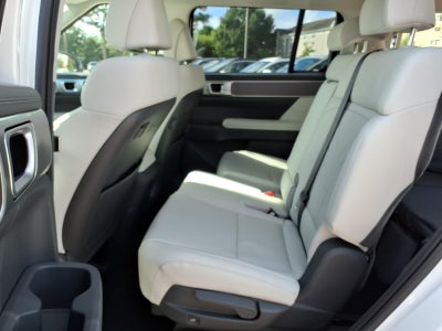 2027 Hyundai SANTA FE SEL FWD