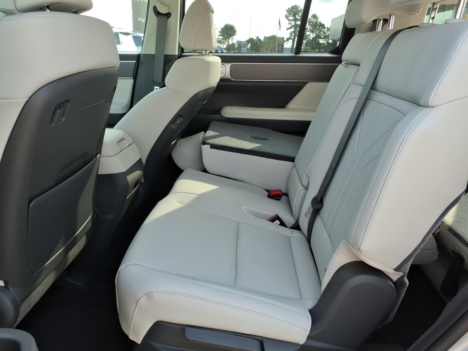 2027 Hyundai SANTA FE SEL FWD