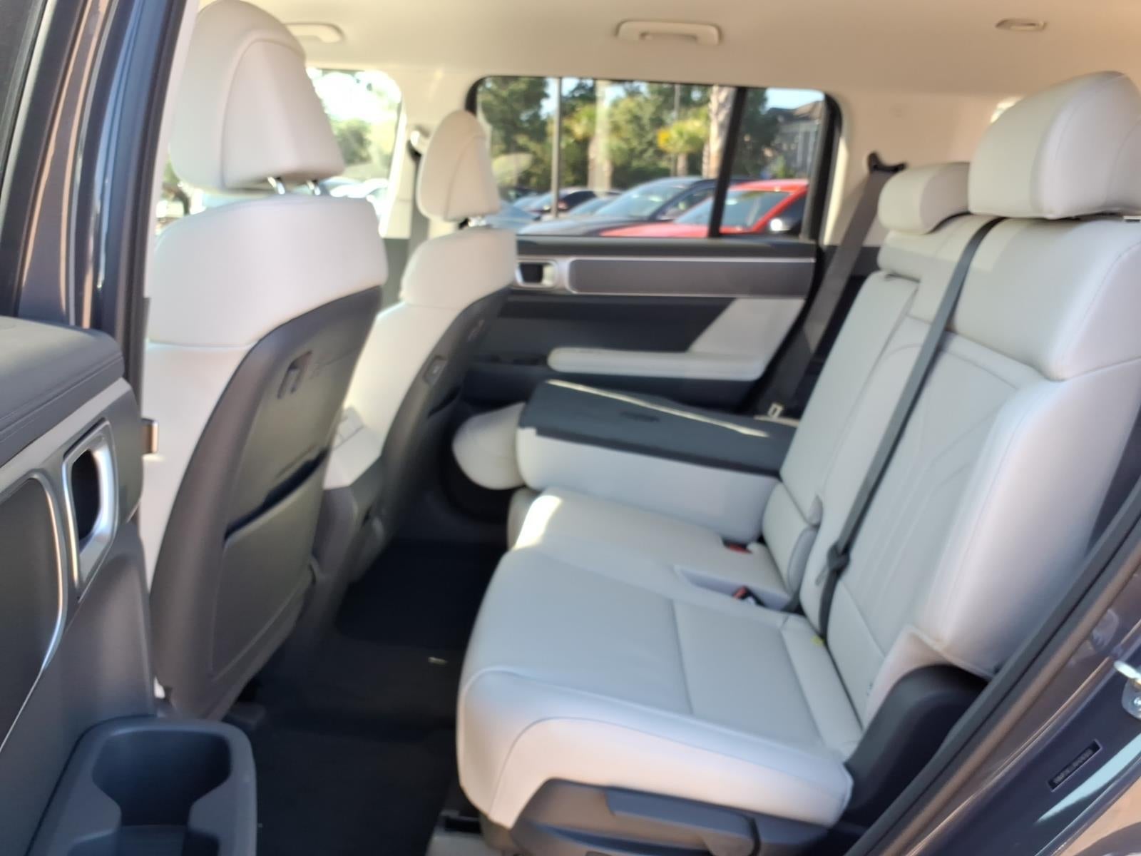 2027 Hyundai SANTA FE SEL FWD