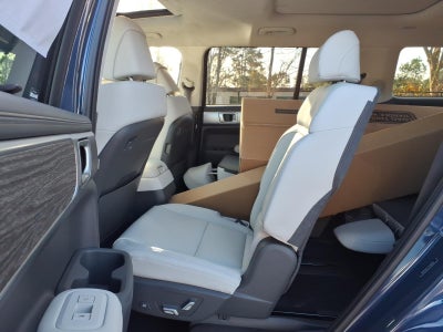 2026 Hyundai SANTA FE Calligraphy FWD