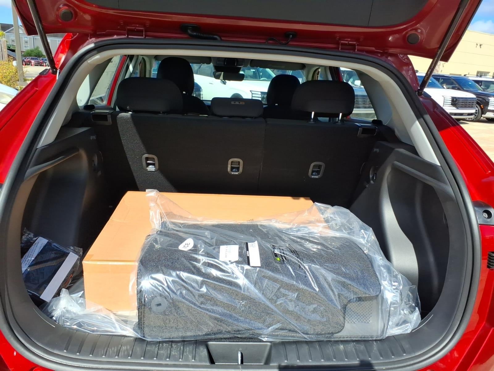 2027 Hyundai KONA SE FWD
