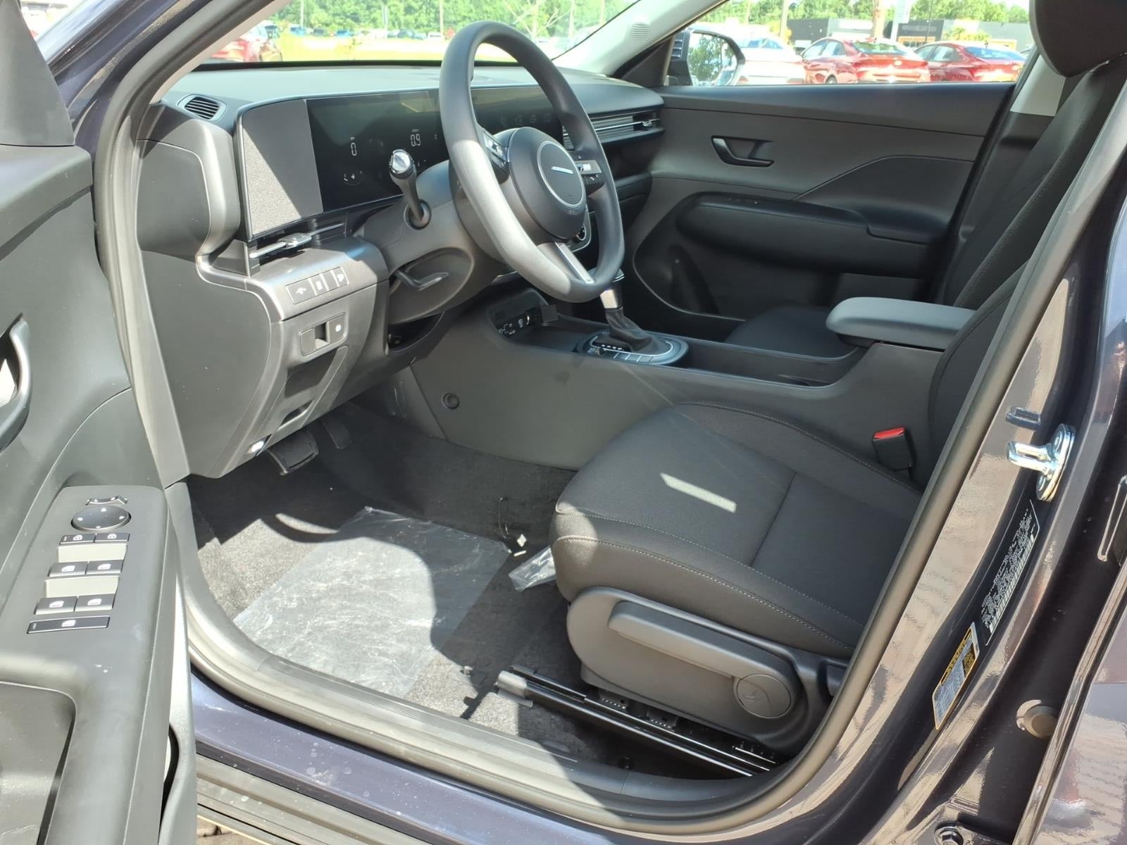 2027 Hyundai KONA SE FWD