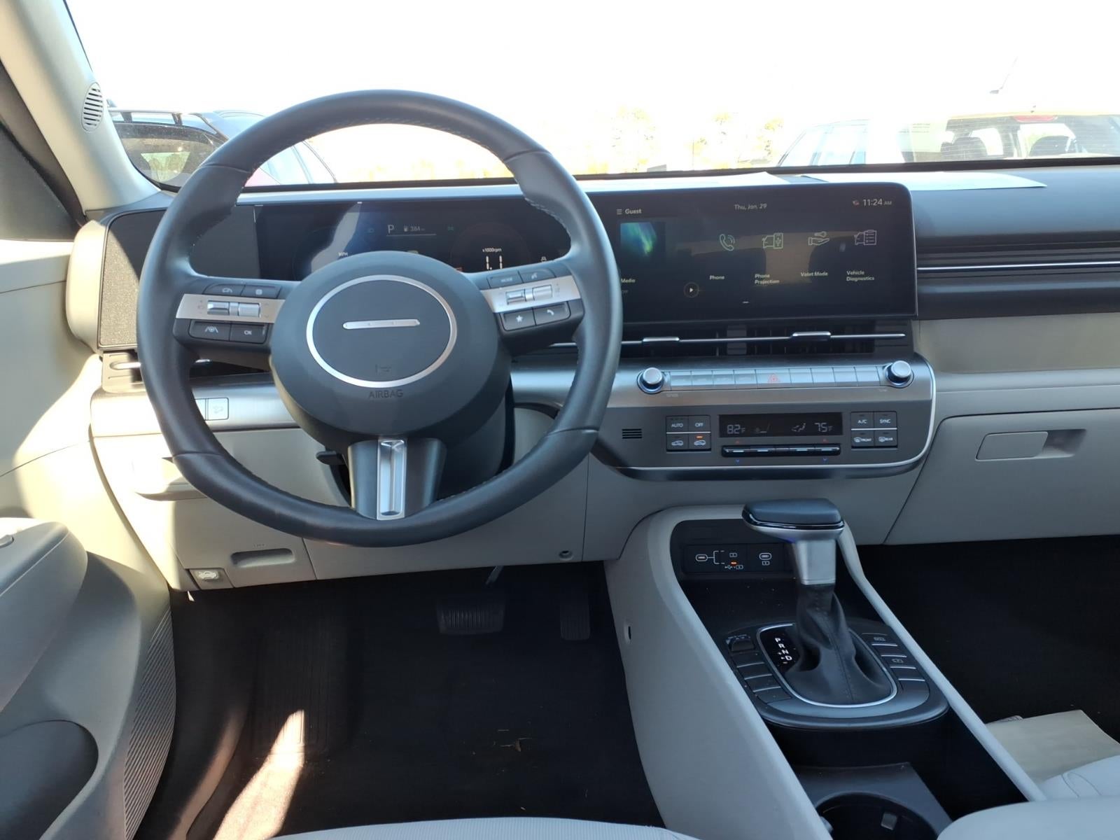 2025 Hyundai KONA SEL