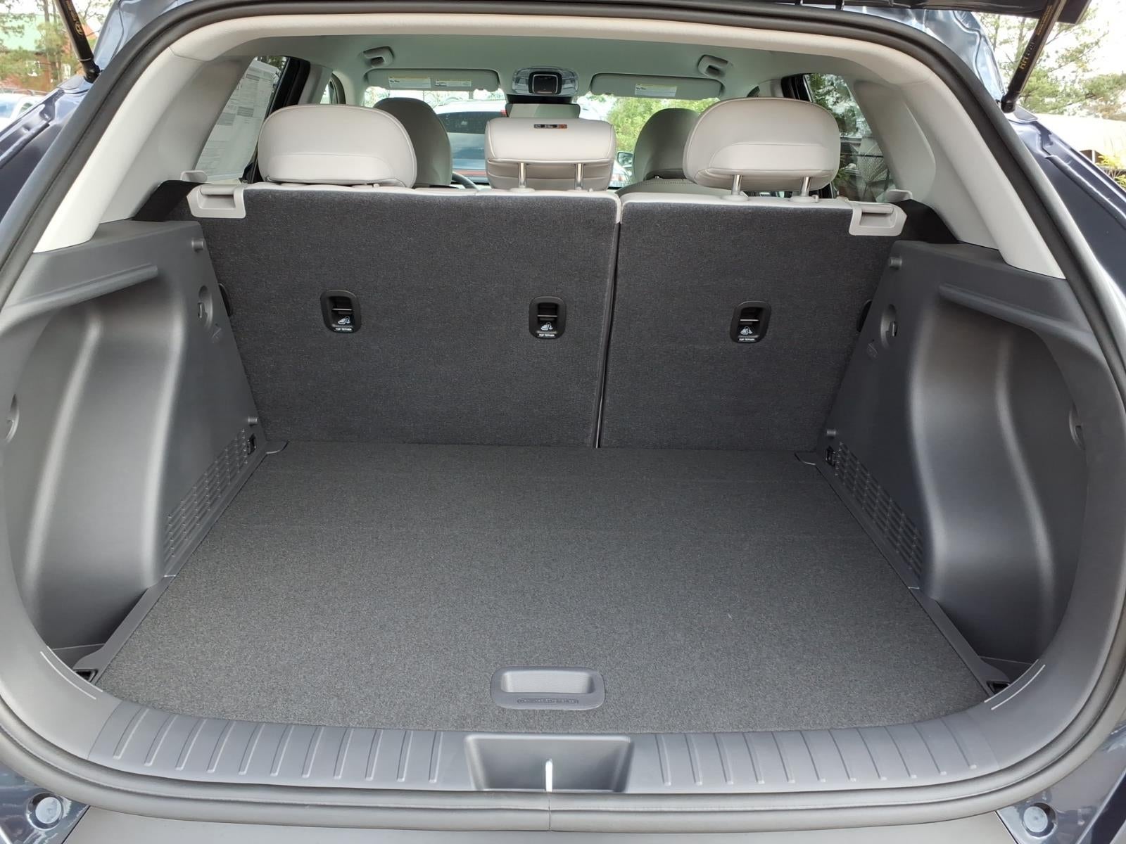 2026 Hyundai KONA SEL Premium FWD