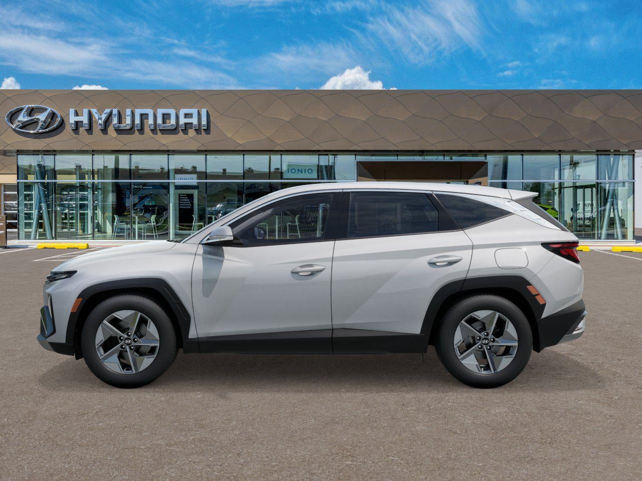 2026 Hyundai TUCSON HYBRID SEL AWD