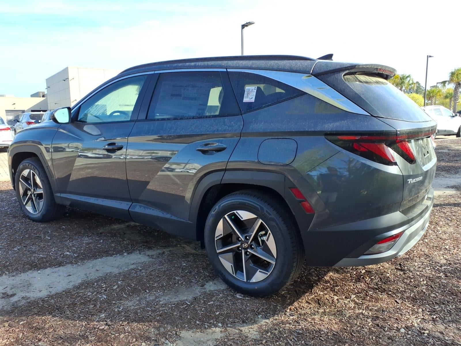 2026 Hyundai TUCSON SEL FWD