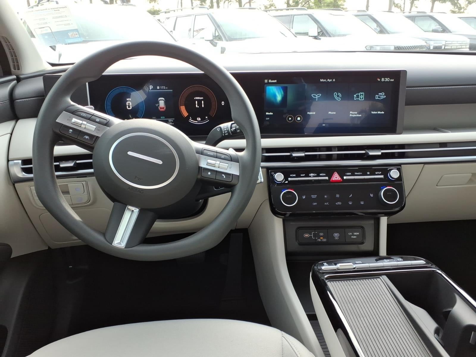 2026 Hyundai TUCSON HYBRID SEL AWD