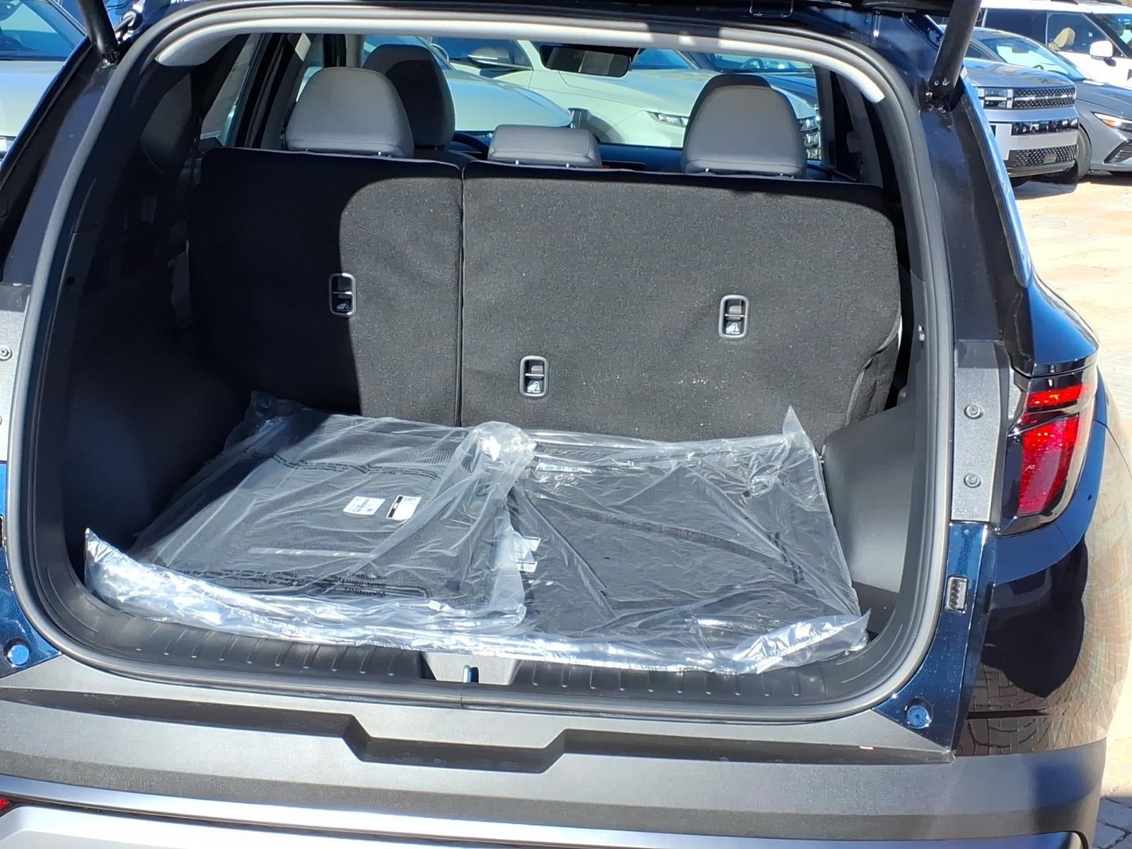 2026 Hyundai TUCSON HYBRID SEL AWD