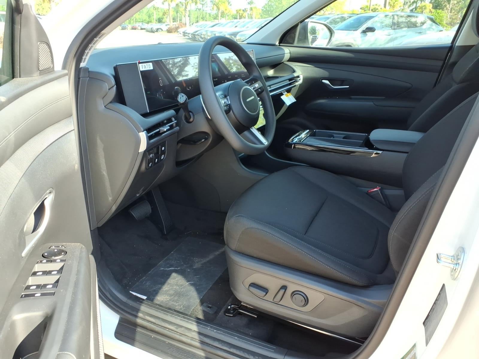 2026 Hyundai TUCSON HYBRID SEL AWD