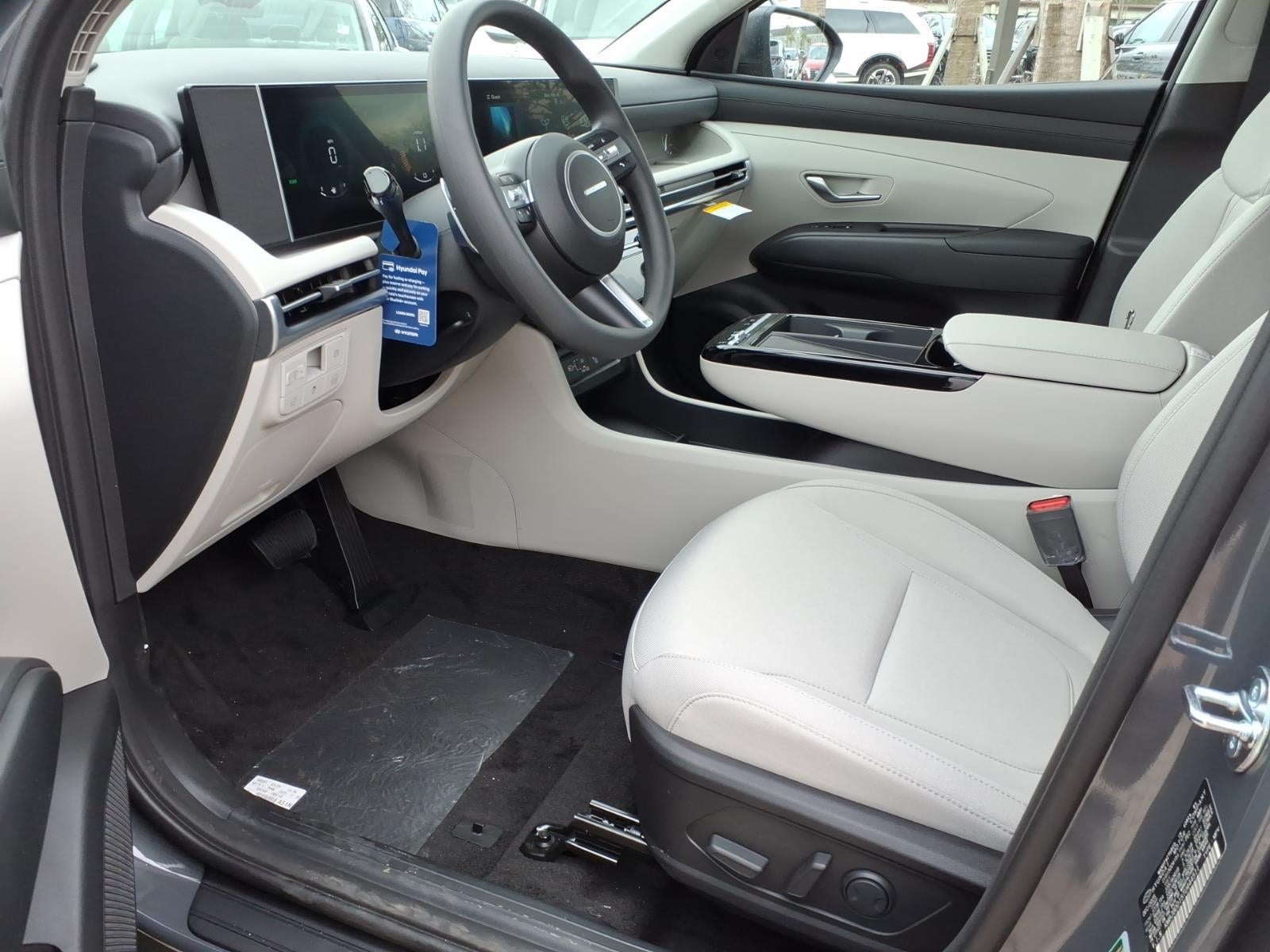 2026 Hyundai TUCSON HYBRID SEL AWD