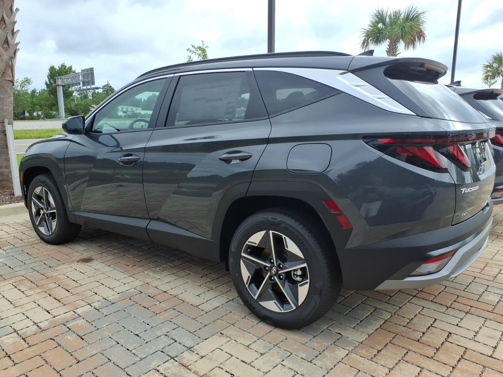 2026 Hyundai TUCSON HYBRID SEL AWD