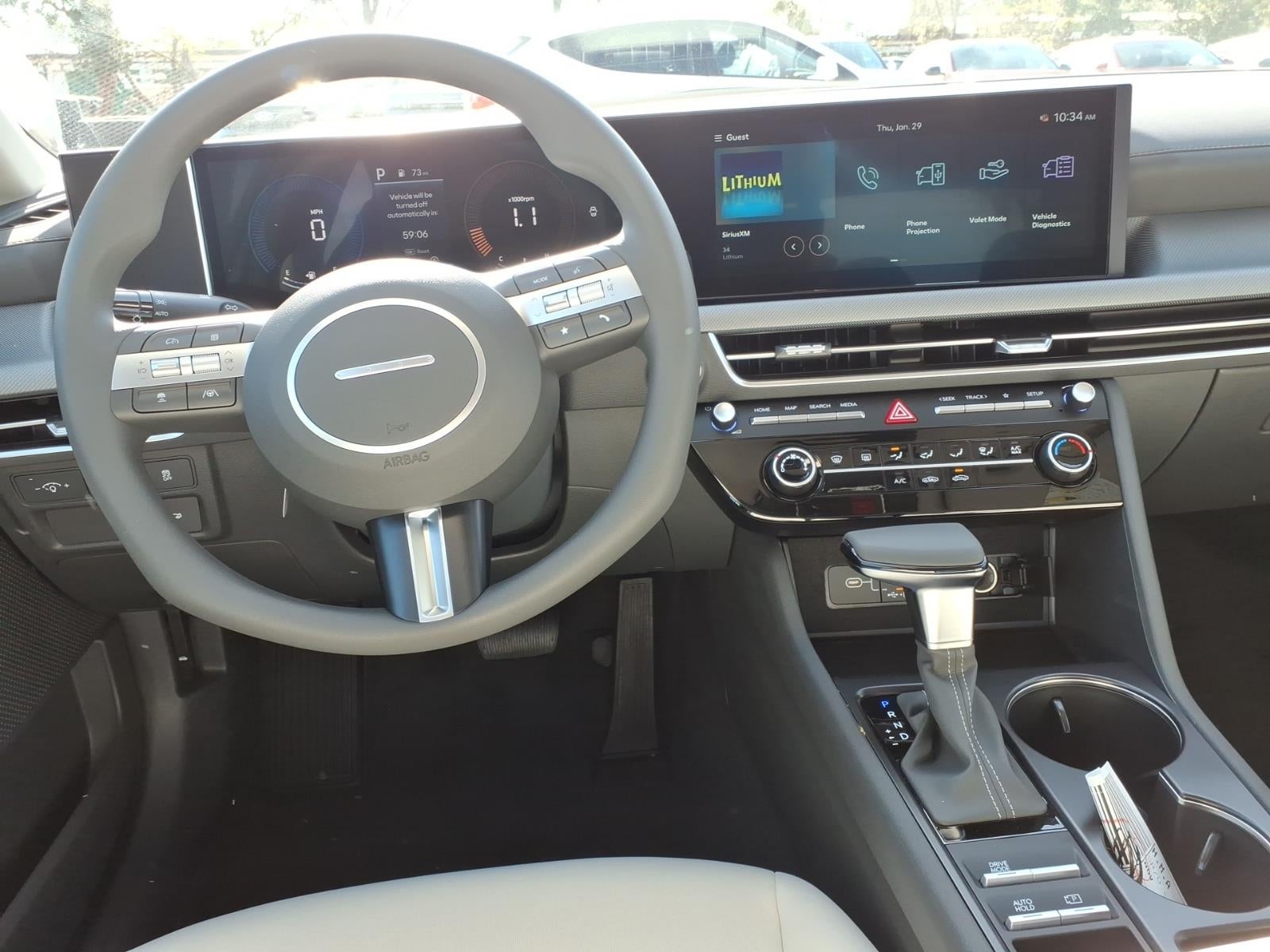 2026 Hyundai SONATA SE