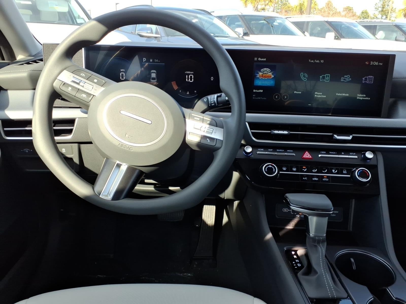 2026 Hyundai SONATA SE