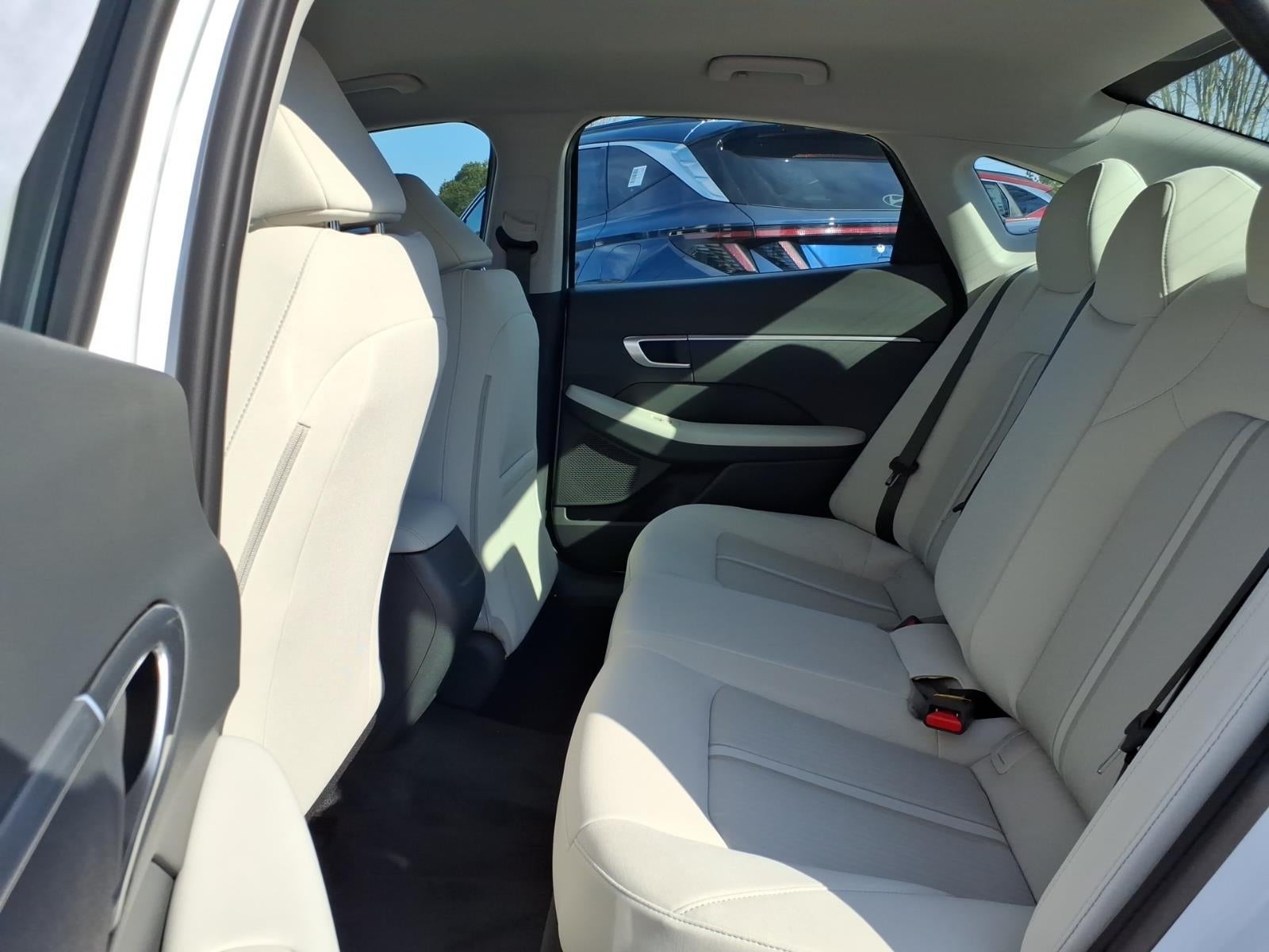 2026 Hyundai SONATA SE