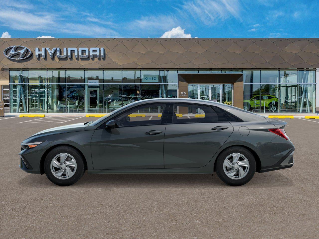 2026 Hyundai ELANTRA SE