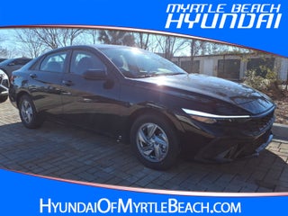 2026 Hyundai ELANTRA SE