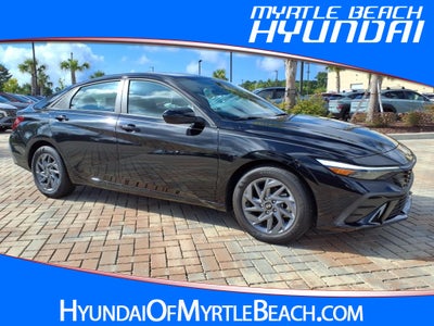 2024 Hyundai ELANTRA SEL