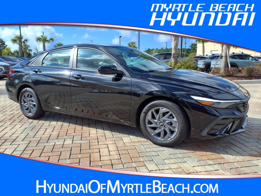 2024 Hyundai ELANTRA SEL