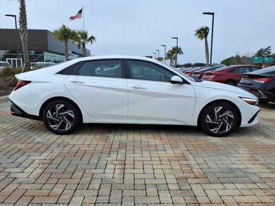 2025 Hyundai ELANTRA SEL Convenience