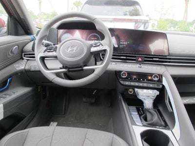 2025 Hyundai ELANTRA SEL Convenience