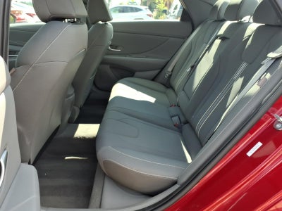 2025 Hyundai ELANTRA SEL Convenience